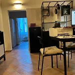 Di Bianca, Lt Via Alunno 20